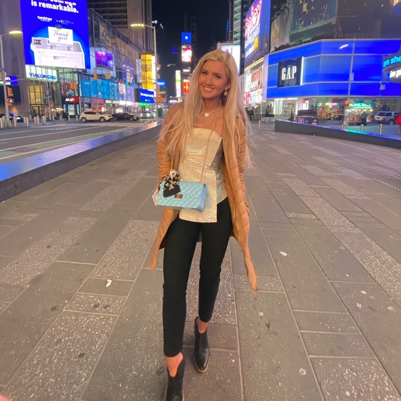 Topshop asymmetrical strapless top - Picture 6 of 6